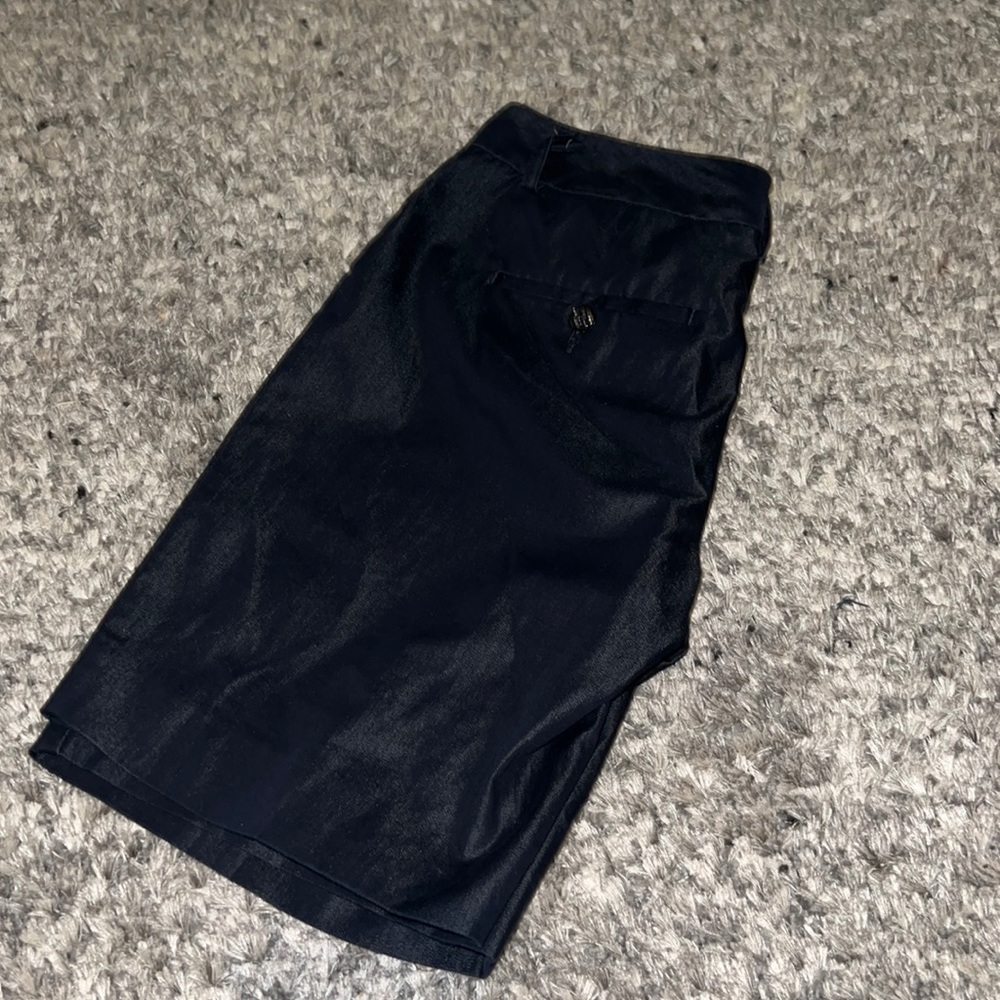 - Express Shorts